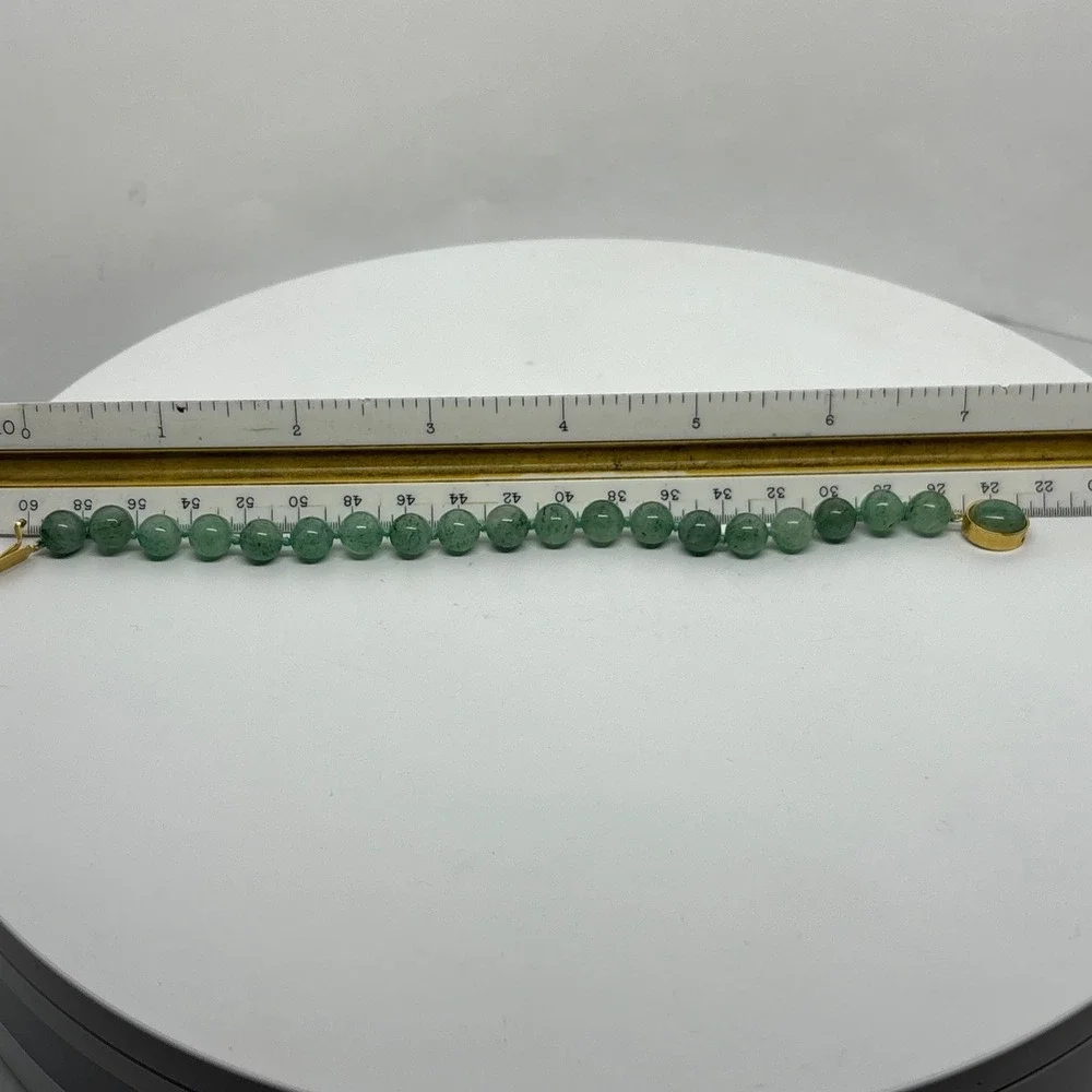 Green Aventurine‎ Beaded Bracelet Knotted Gold Tone Box Clasp 7.25 Inch Vintage